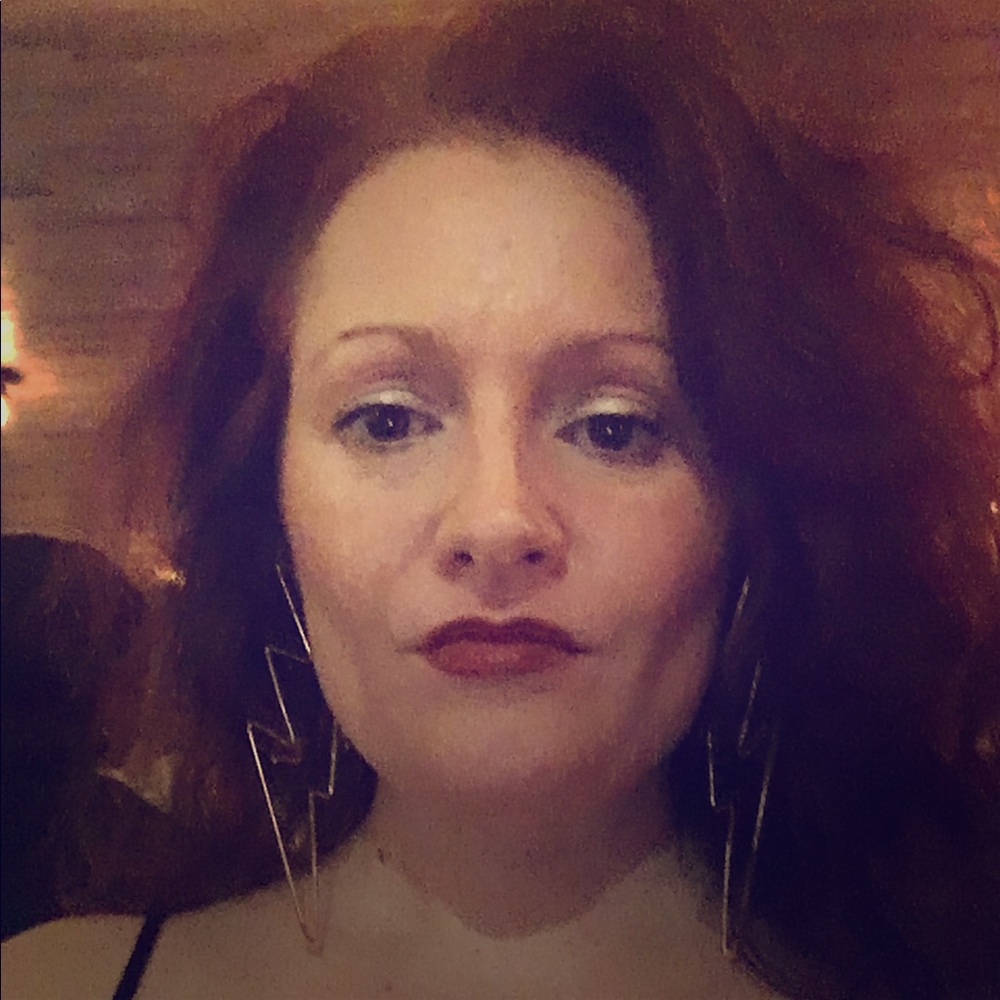 Meet your Posher, Katy